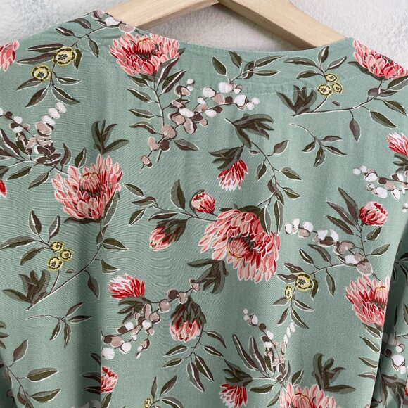 Loft Womens Plus 24 Floral Wrap Top Green Pink Short Sleeve Blouse Shirt - Picture 10 of 10